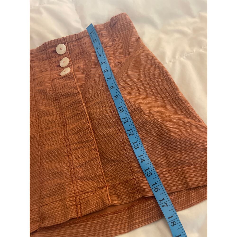 FREE PEOPLE Every Minute Every Hour Mini Skirt High Waist Size 4 Buttons - Picture 8 of 8